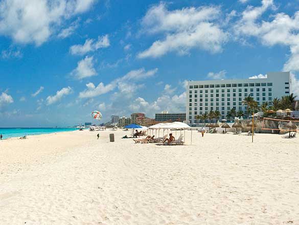 Destination-Cancun-Sunset-Royal-Beach-Resort-4