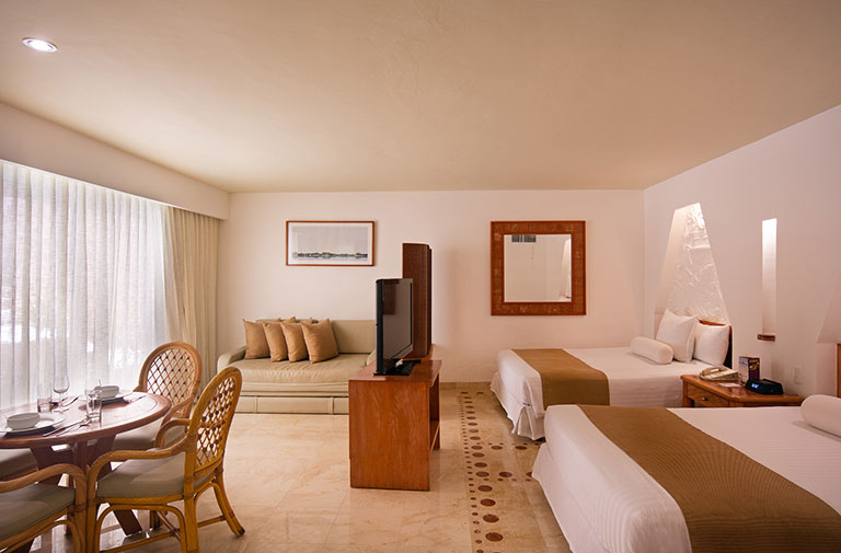 Sunset World – Resorts – Sunset Fishermen | Bedroom Camas TV