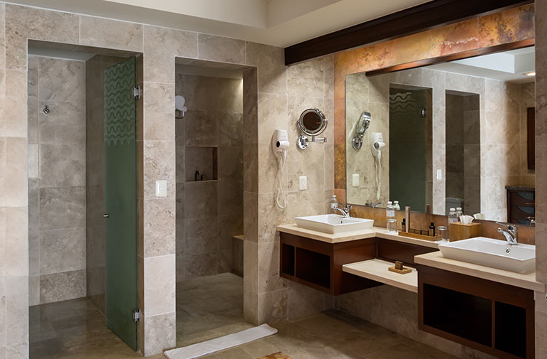 Hacienda-Tres-Rios-Bedroom-Bano